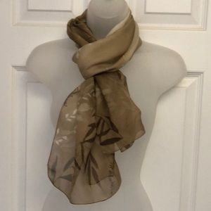 VTG Elegant Sheer Basha Oblong Scarf